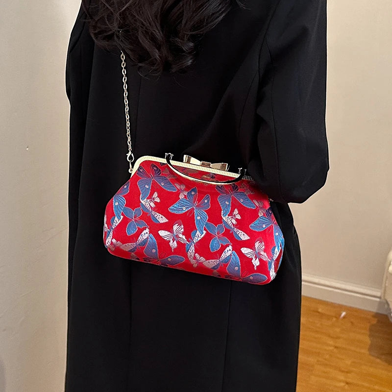 Vintage Embroidered Chain Clutch Handbag