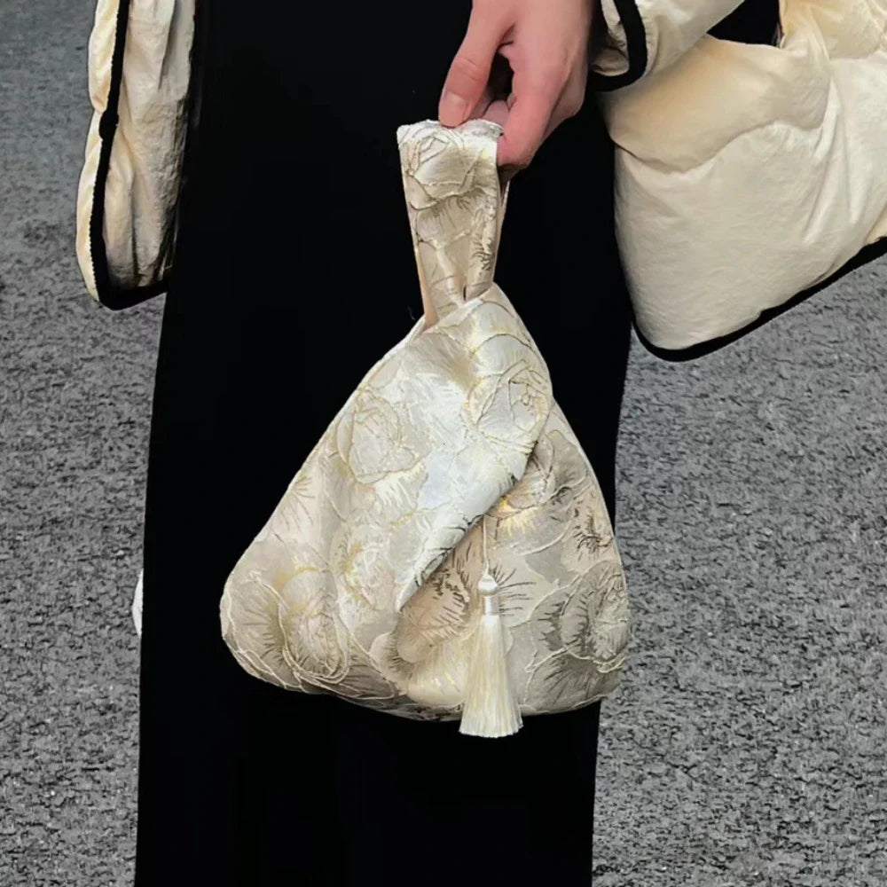 Flower Pendant Drawstring Fabric Lunch Bag