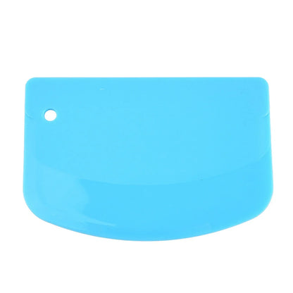 Flexible Dough Scraper Spatula for Baking & Pastry Preparation