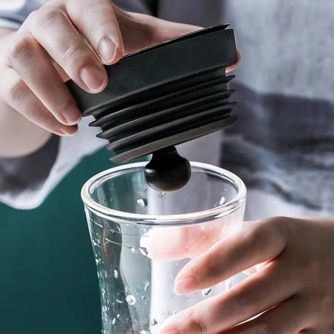 Glass Carafe with Fruit Infuser Lid
