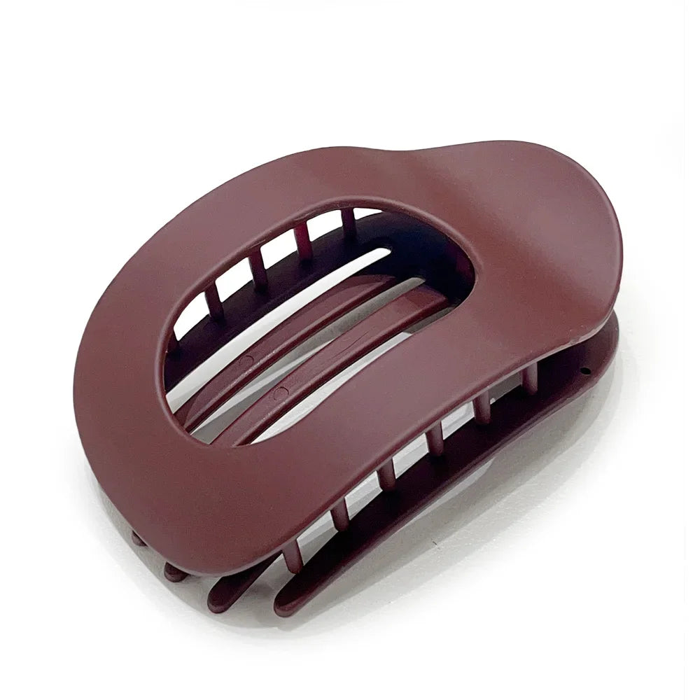 Oval Leopard Hair Claw Clip