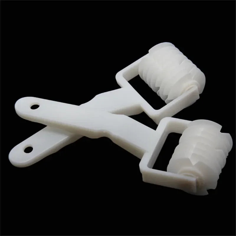 Plastic Lattice Pastry Roller Cutter