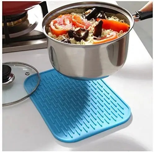 Silicone Heat-Resistant Pot Holder Mat