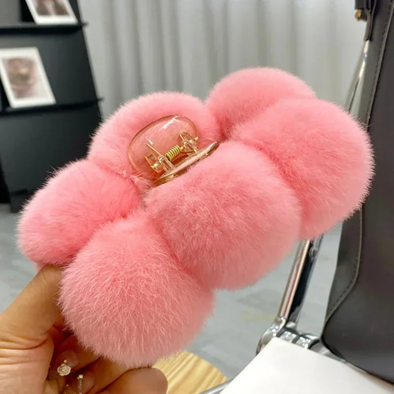 Women’s Furry Hair Claw Clip