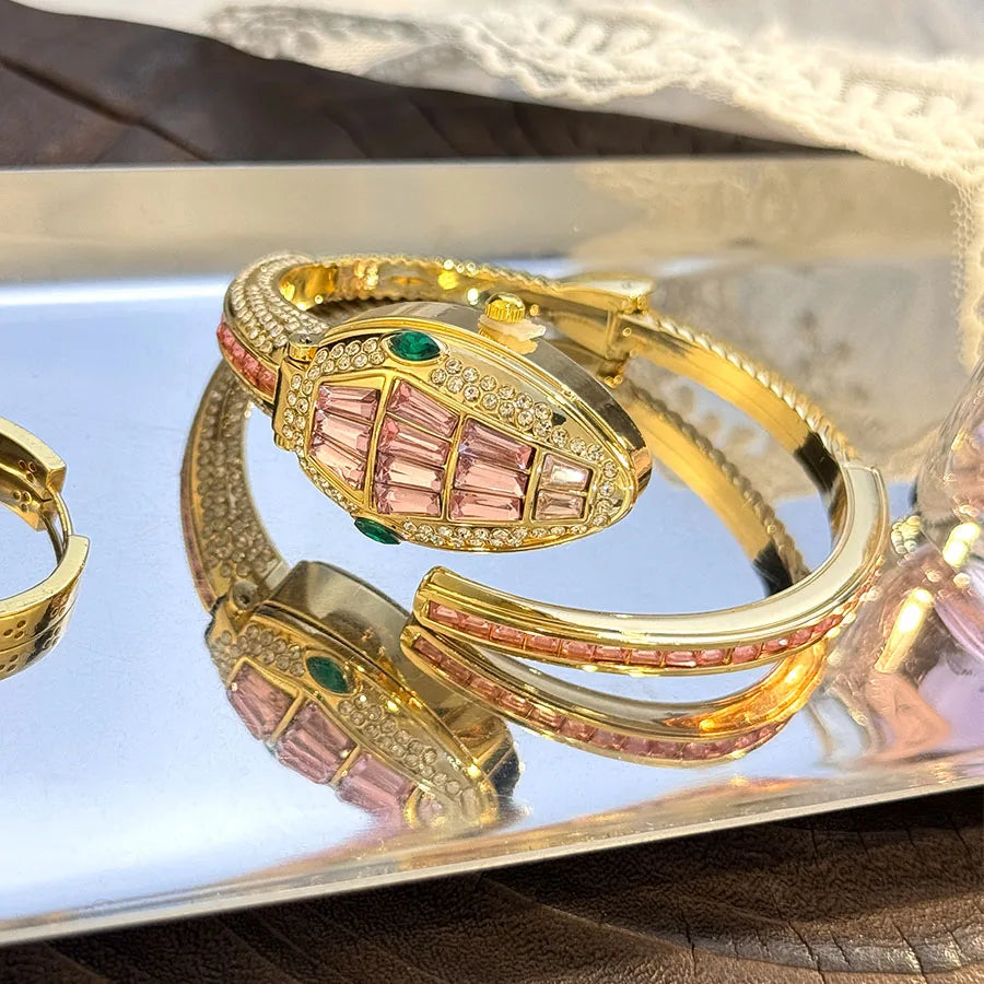 Women's Luxury Snake Bracelet Quartz Fashion Watch