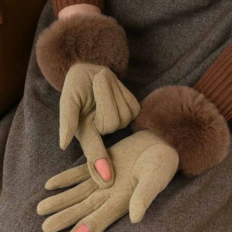 Women’s Winter Cycling Gloves with Velvet Lining