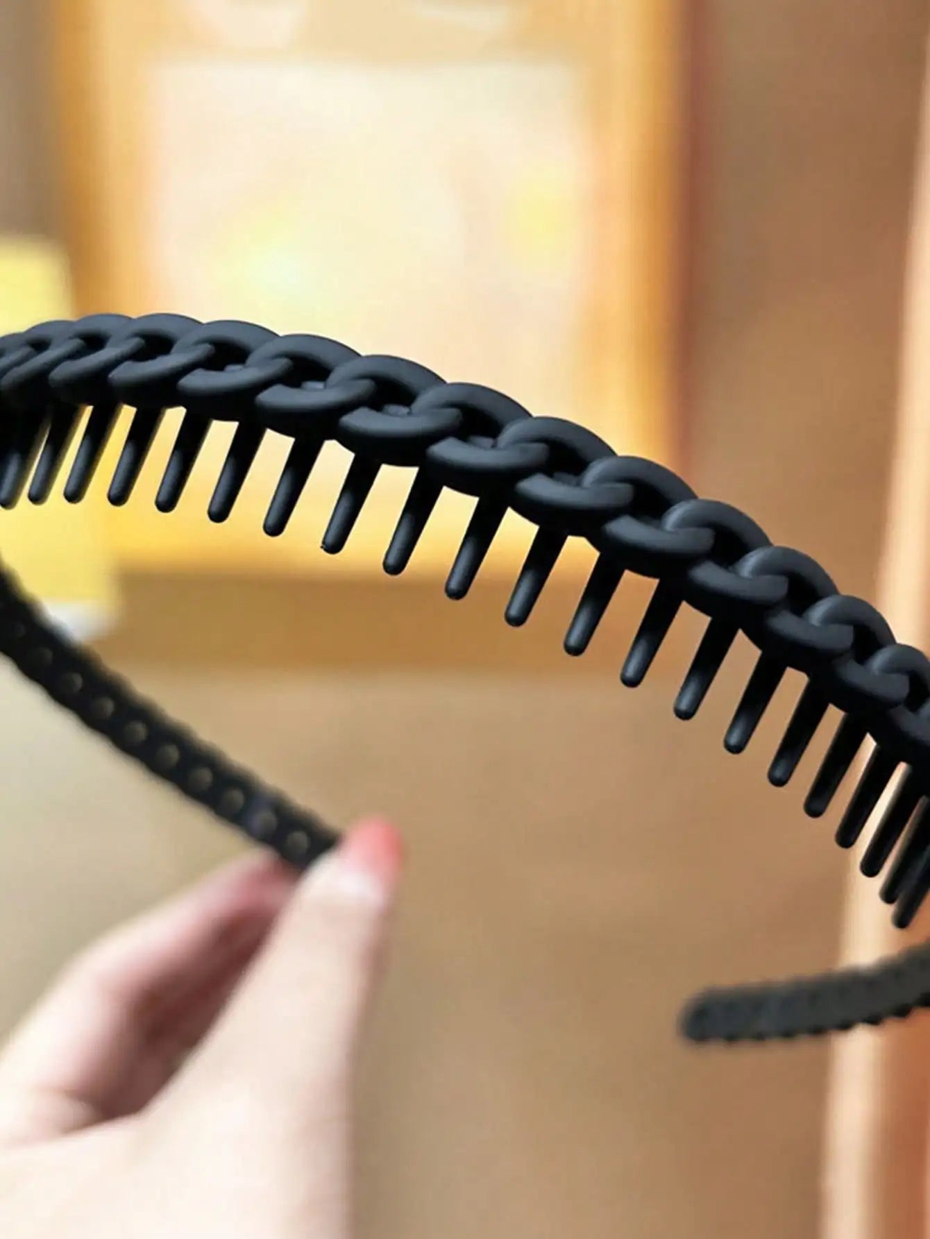 Multicolor Wave Toothed Frosted Hairband