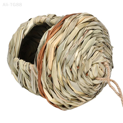Handwoven Hanging Bird Nest Shelter for Outdoor Gardens