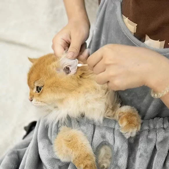 Plush Cat Carrier Apron with Cozy Pouch
