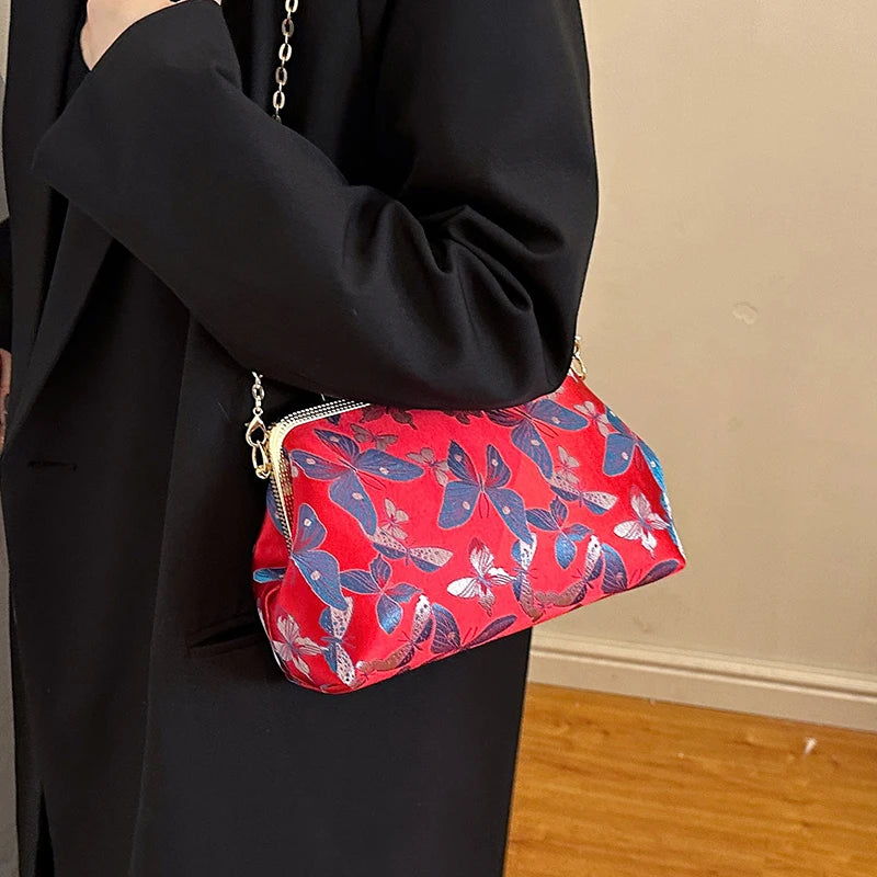 Vintage Embroidered Chain Clutch Handbag