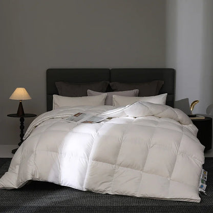 95% Goose Down Comforter