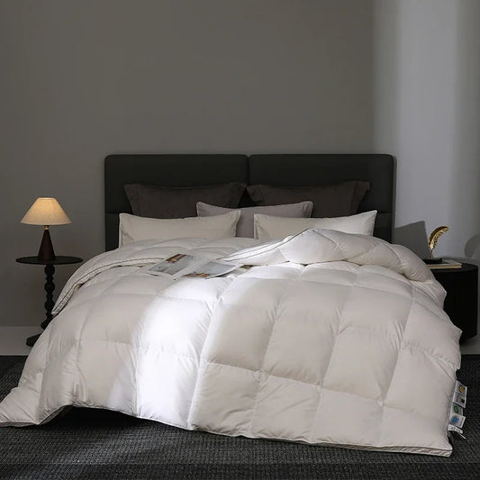 95% Goose Down Comforter