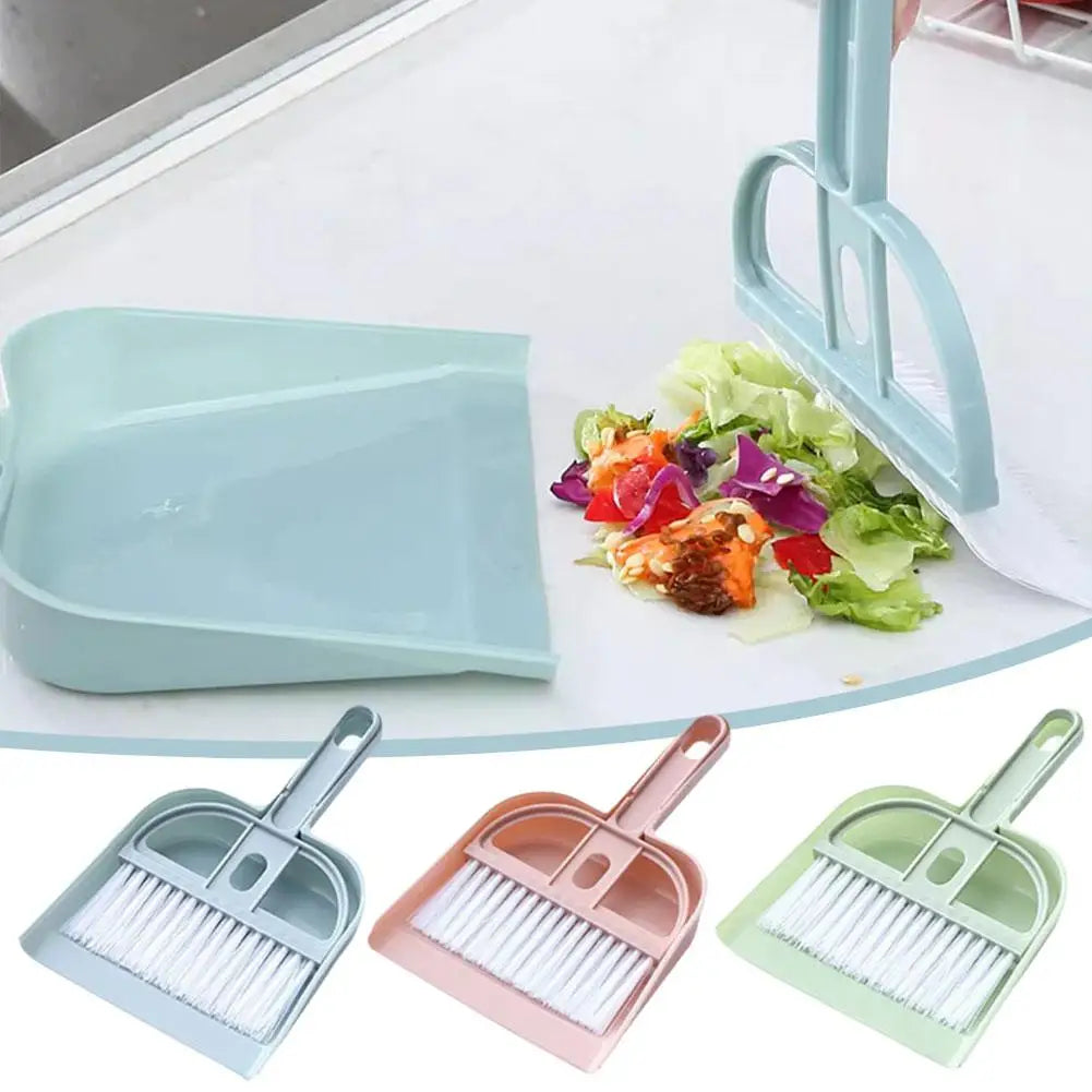 Mini Pet Dustpan & Brush Set – Cat, Hamster & Small Animal Cleaning Tool