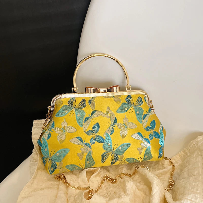 Vintage Embroidered Chain Clutch Handbag