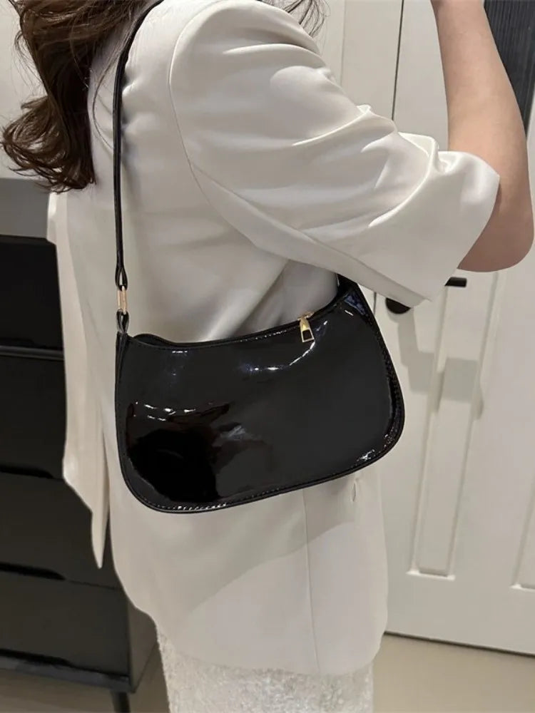 Women’s Minimalist Daily Commuter Shoulder Handbag