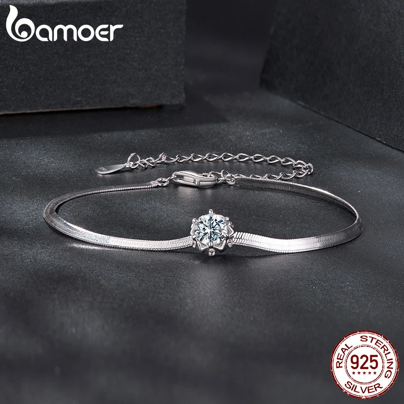 925 Sterling Silver Moissanite Flower Bud Bracelet