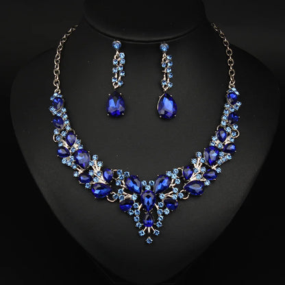 Women’s Retro Crystal Necklace & Earrings Set