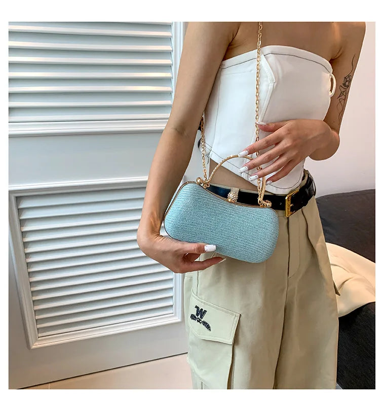 Heart-Shaped Evening Clutch Bag with Chain Strap