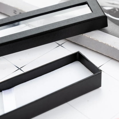Elegant Paper Pen Gift Box