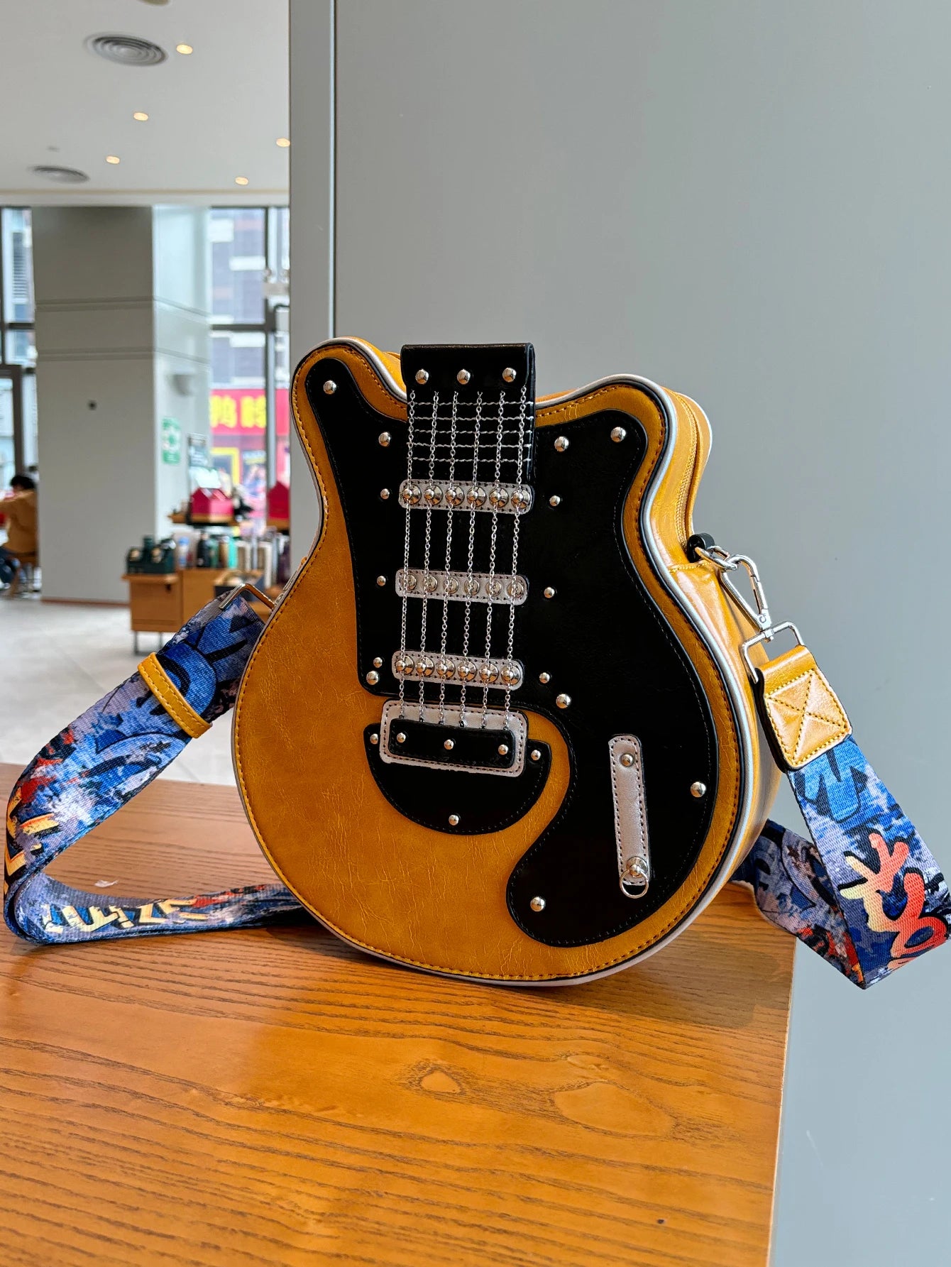 Guitar Shape Crossbody Shoulder Bag