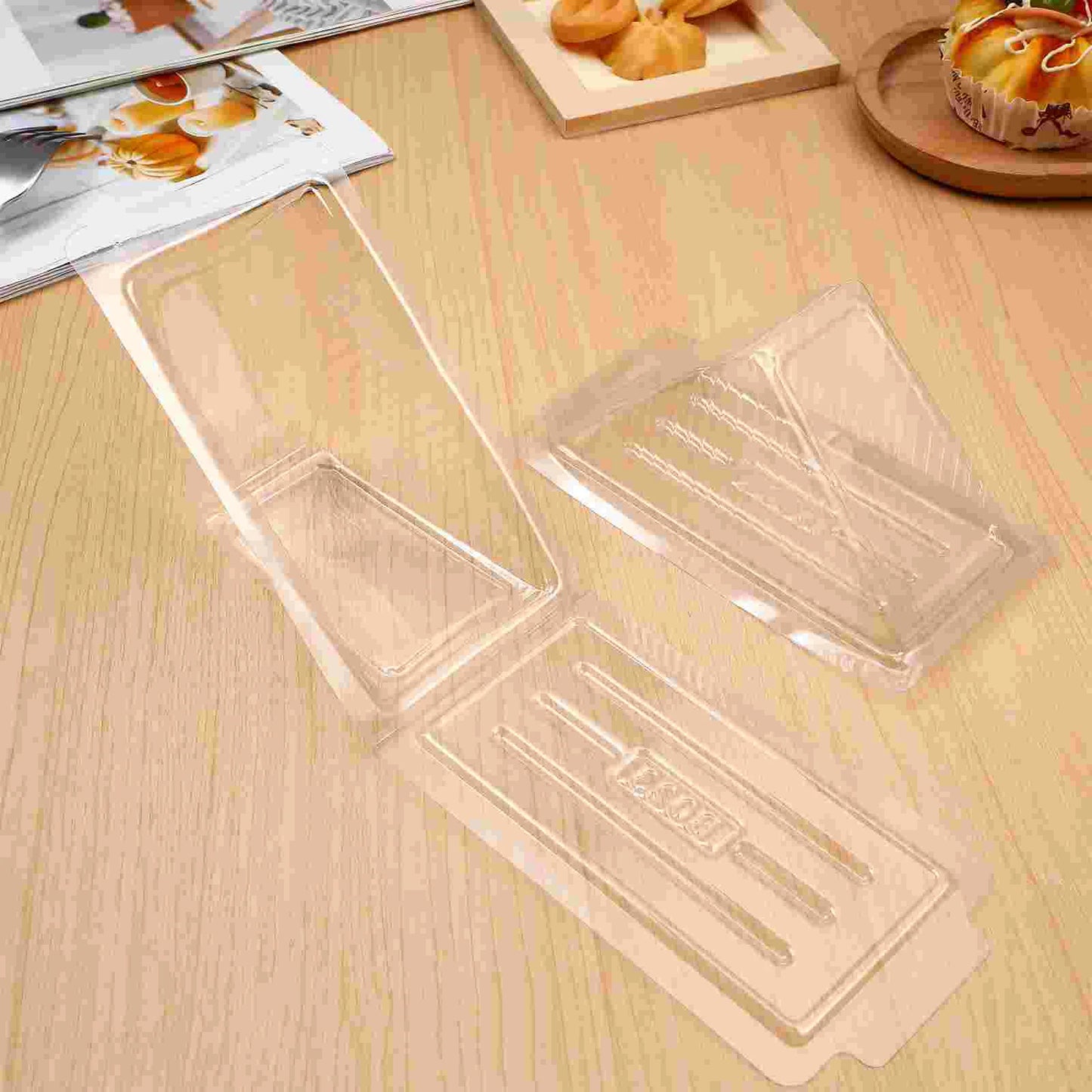 Disposable Triangle Sandwich Packing Boxes