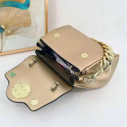 Luxury Women's Crossbody Bag with Fashion Chain Strap