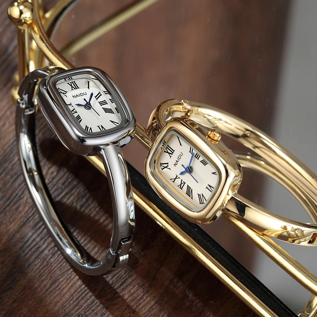 Women's Minimalist Roman Scale Quartz Fashion Watch