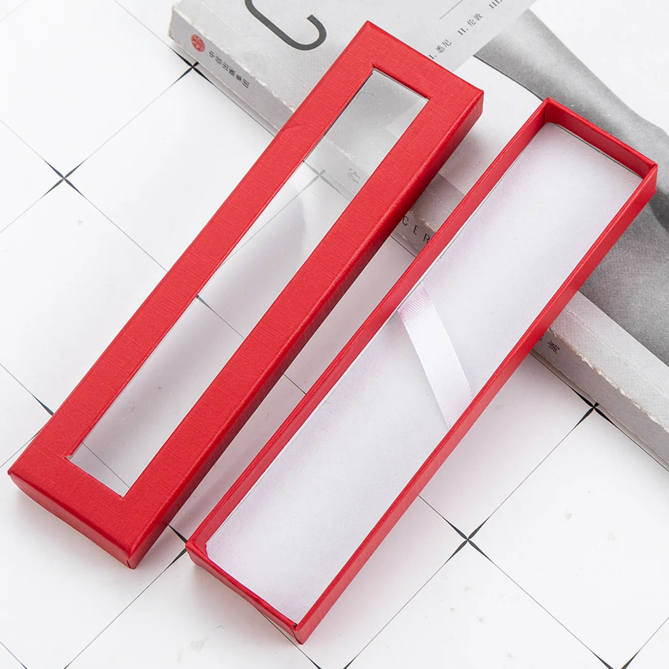 Elegant Paper Pen Gift Box