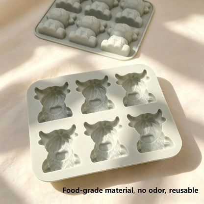 Highland Cow Silicone Ice Cube Mold