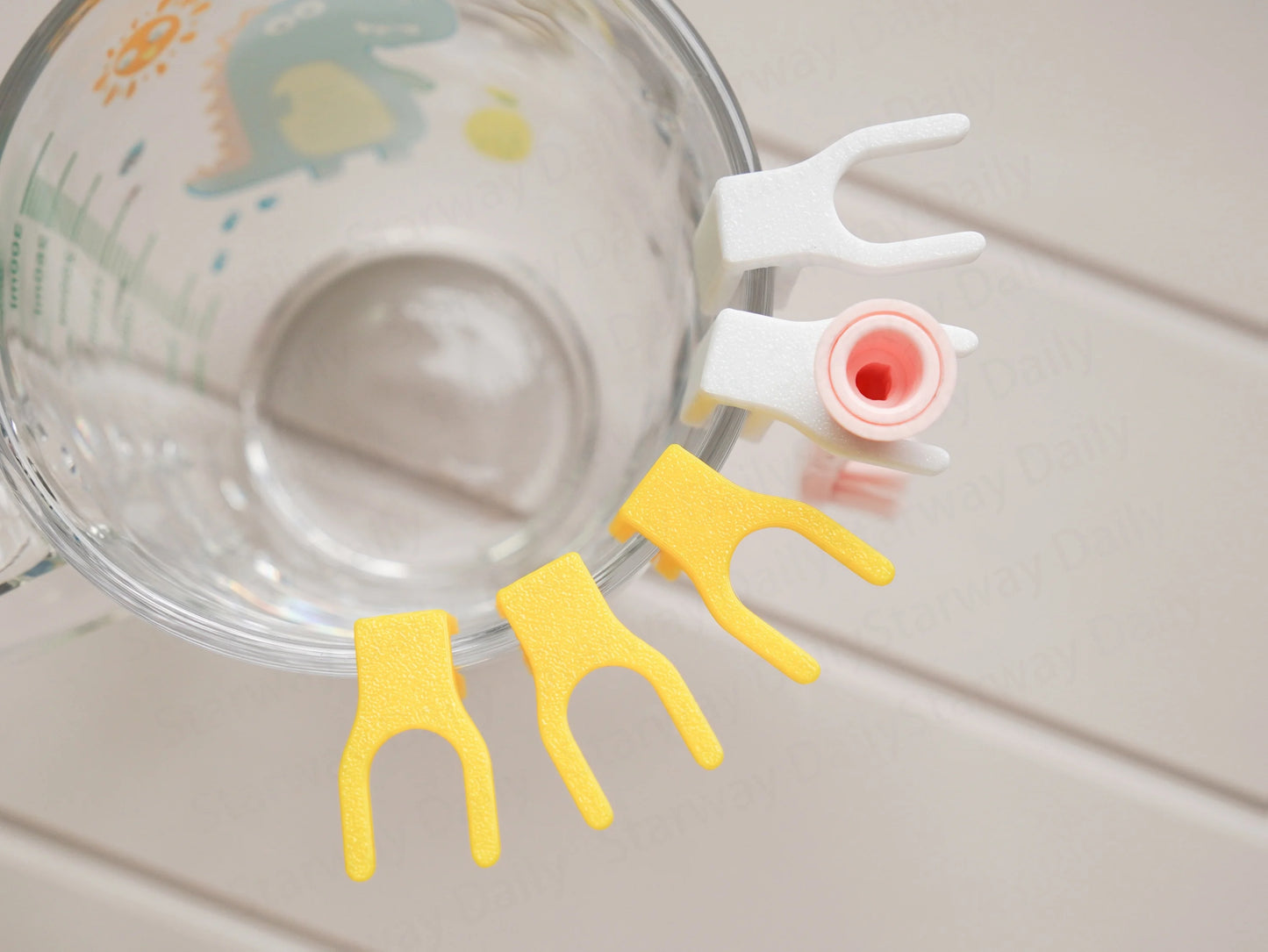 Universal Travel Toothbrush Holder Clip