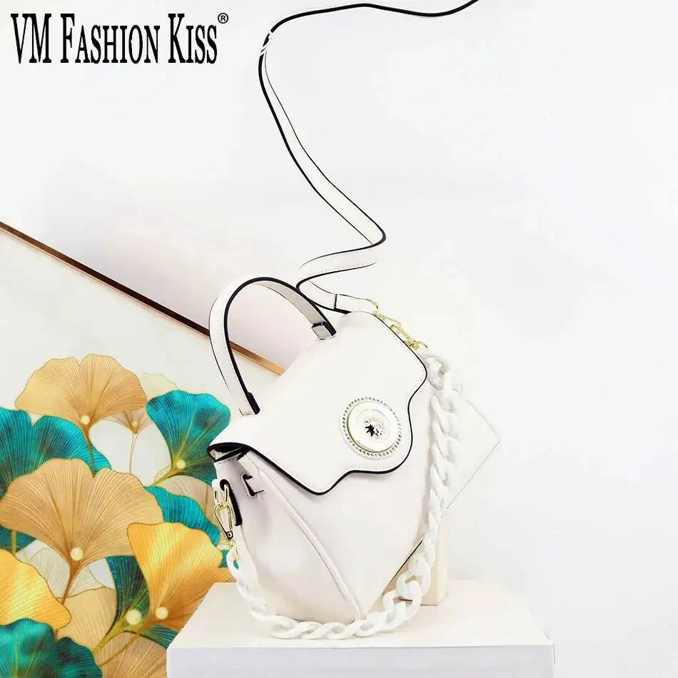 Luxury Women's Crossbody Bag with Fashion Chain Strap