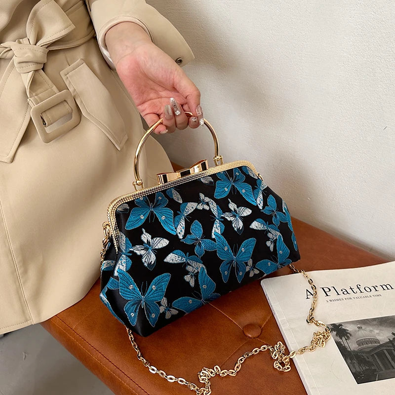 Vintage Embroidered Chain Clutch Handbag