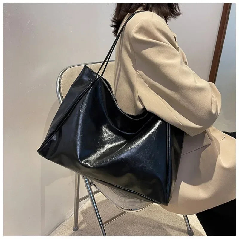 Retro Shoulder & Crossbody Handbag