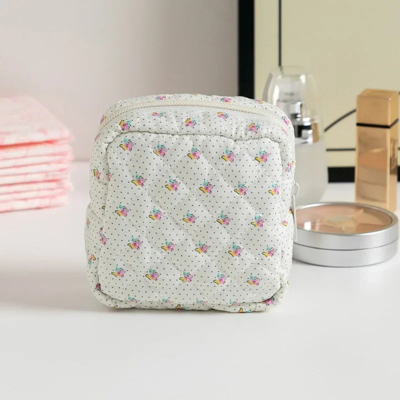 Heart Print Feminine Hygiene Storage Pouch