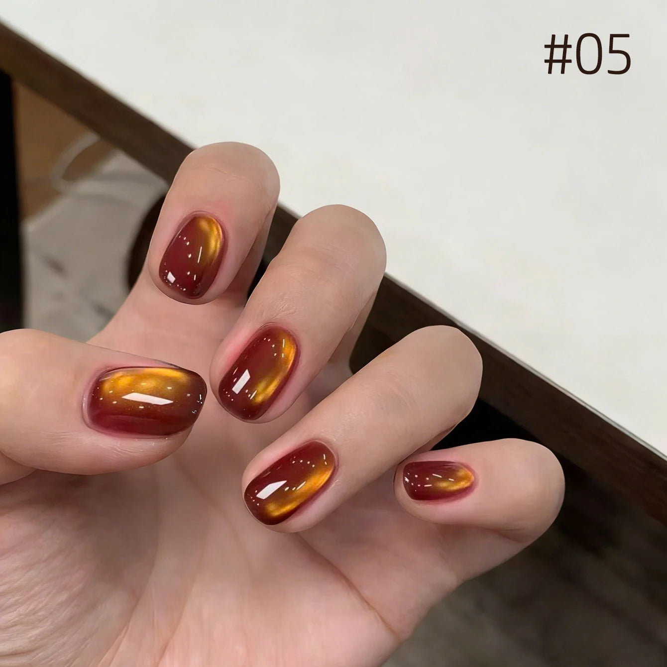 Brown Gold Cat Eye Gel Nail Polish