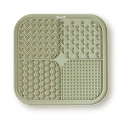 Silicone Pet Licking Mat Slow Feeder with Suction Cups