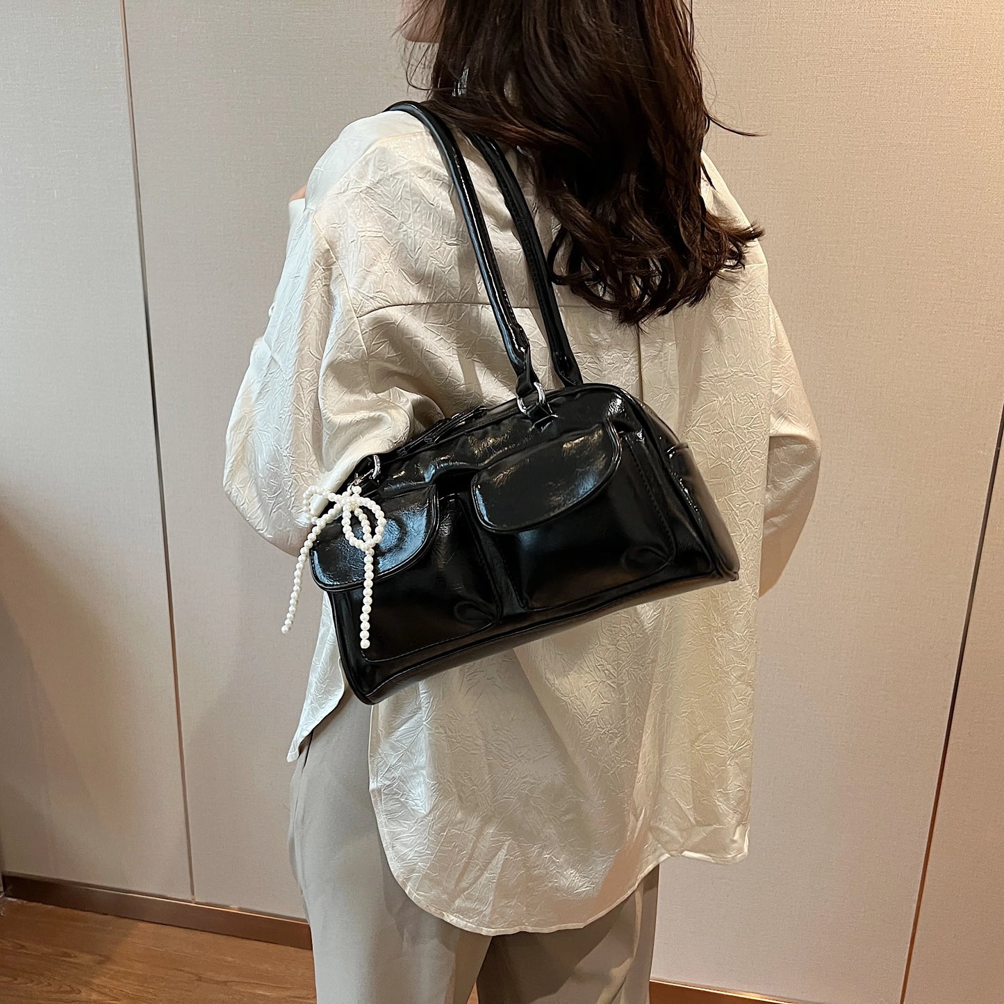 Bow Accent Shoulder Handbag