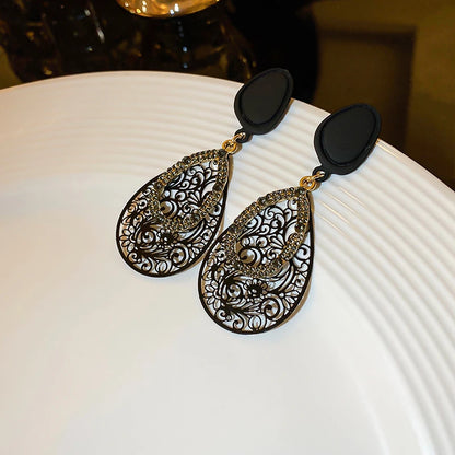 Rhinestone Circle Water Drop Metal Earrings