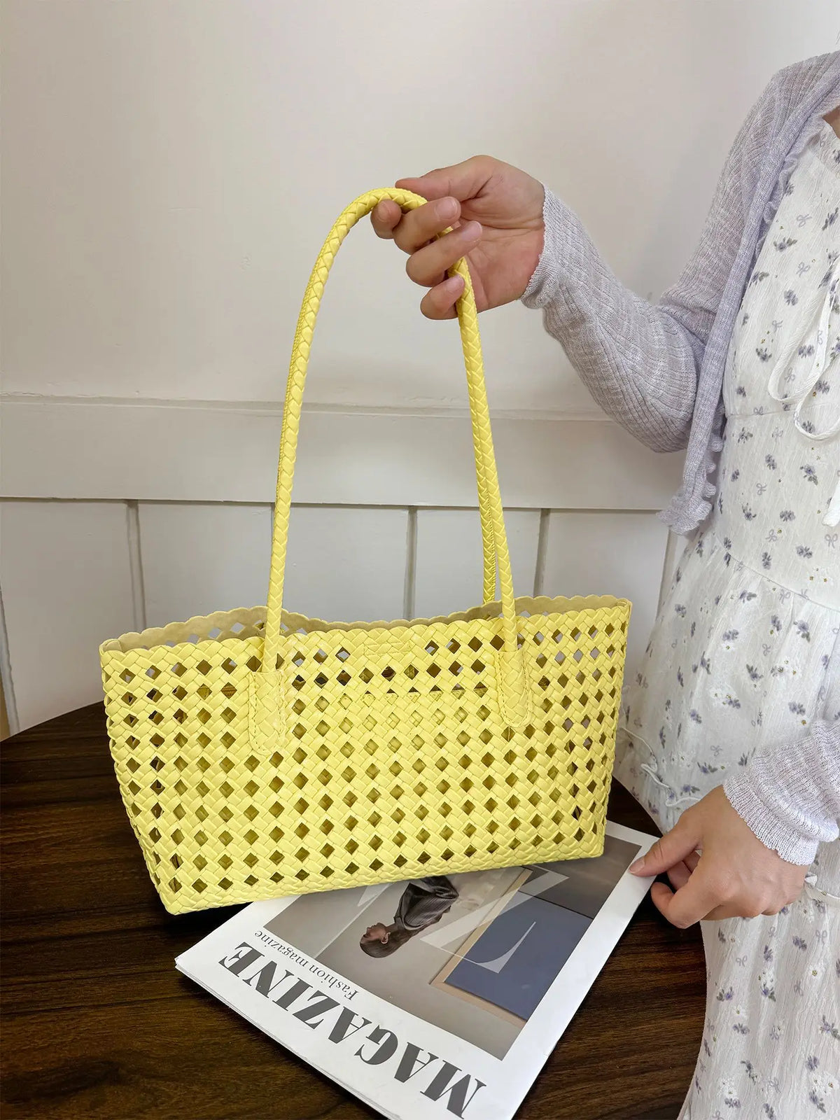 Women’s Hollow-Out Woven Tote Bag