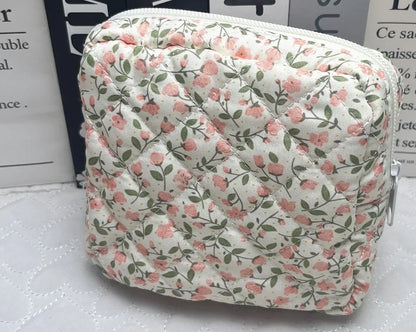 Heart Print Feminine Hygiene Storage Pouch