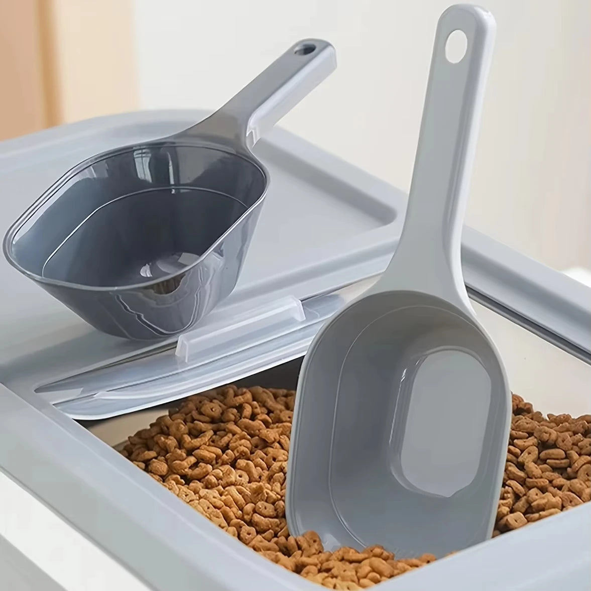 Large Capacity Pet Food Scoop