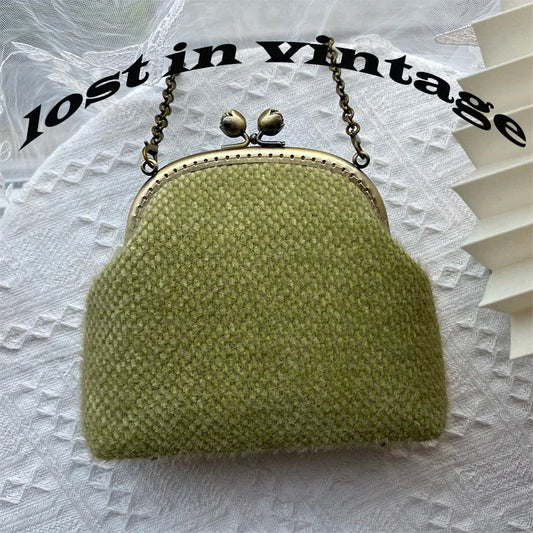 Vintage Green Velvet Pearl Clutch Bag