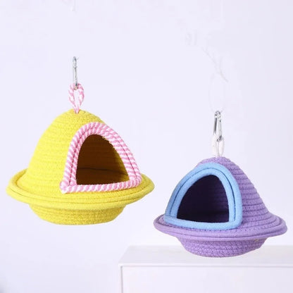 Warm Hanging Bird Nest for Parrots
