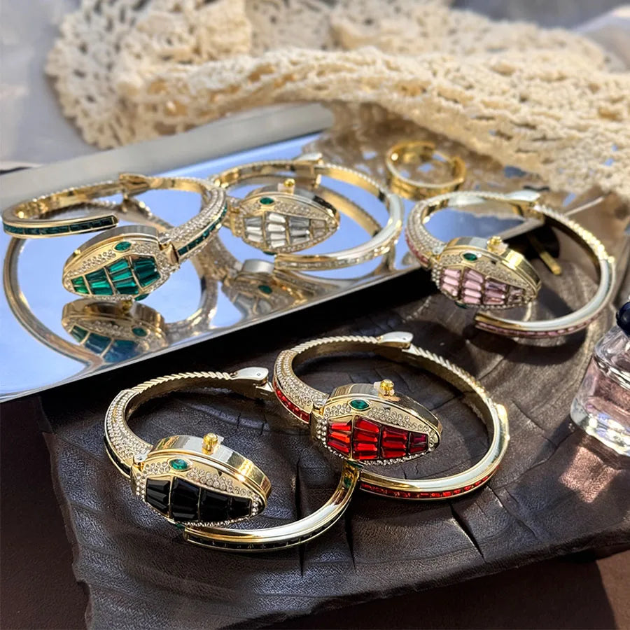 Women's Luxury Snake Bracelet Quartz Fashion Watch