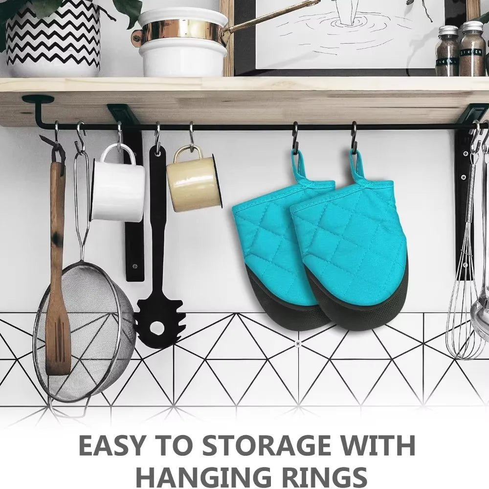 Heat-Resistant Short Oven Mitts