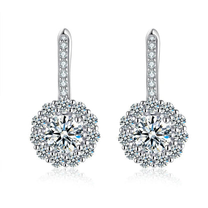 PT950 Platinum Moissanite Stud Earrings