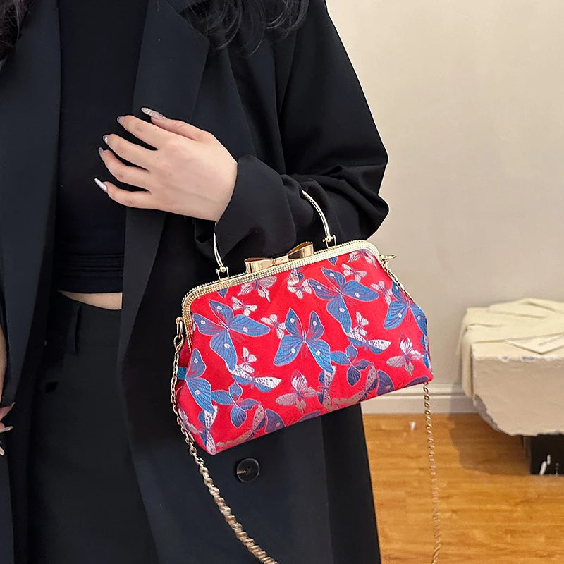 Vintage Embroidered Chain Clutch Handbag