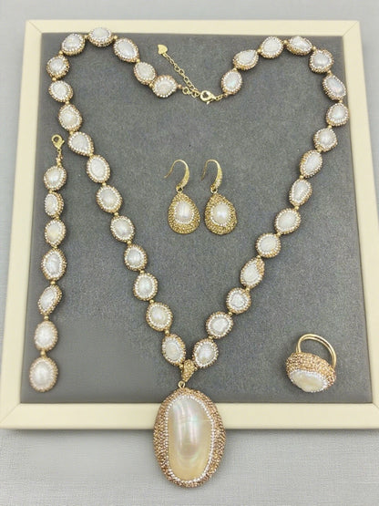 Natural Shell Pearl Jewellery Set