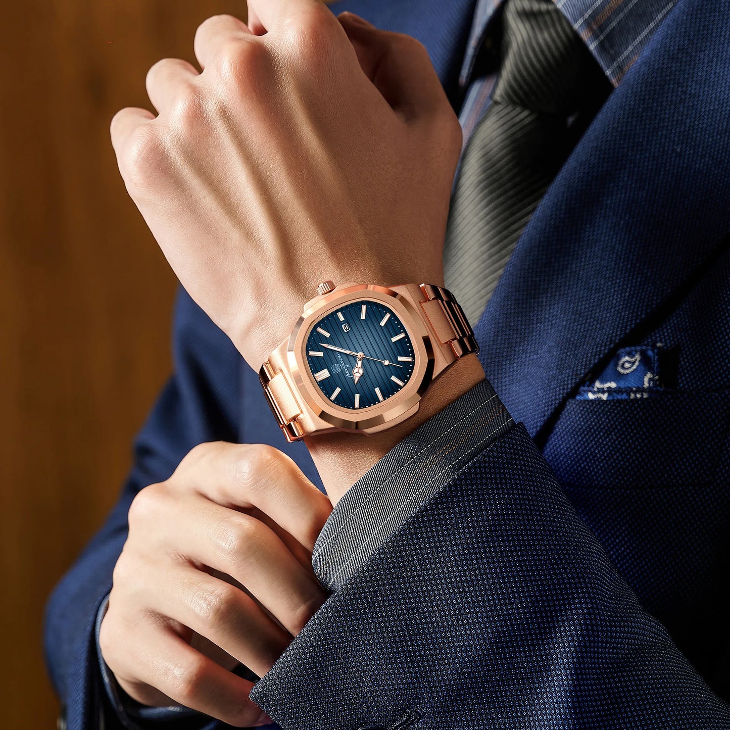 Men's Stainless Steel Quartz Watch with Date & Luminous Display