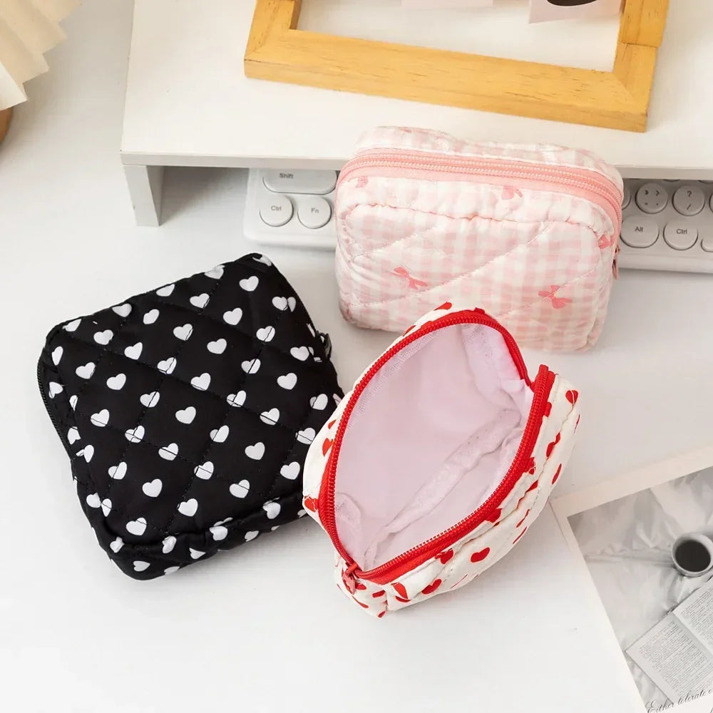 Heart Print Feminine Hygiene Storage Pouch